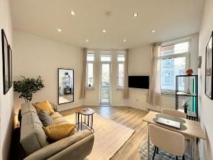 3-room apartment with 2 balconies /coffee/smart TV Vacation rental in Bremerhaven