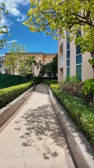 Venice Luxe Stylish • 1BR,Ntflx [Max 3Adults+Kids] Vacation rental in Makati