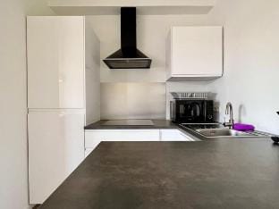 Cozy and fully equipped in the center of Liege 4 g Vacation rental in Liège