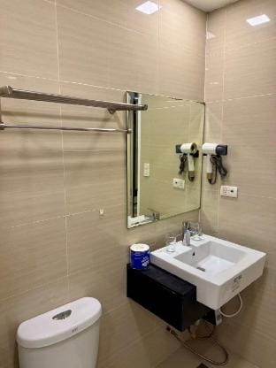 Venice Luxe Retreat[Max 3 Adults + Kids] Vacation rental in Makati