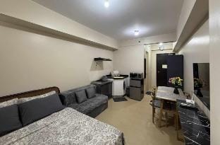 CDO City Center Avida Condo • Fast Wi-Fi Vacation rental in Cagayan de Oro