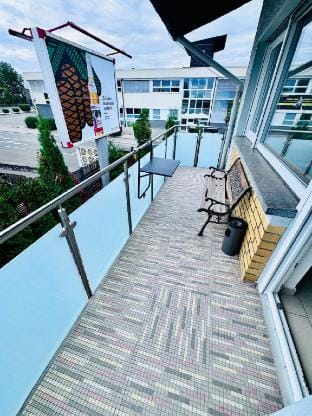 Z8. 4-bed apartment with top amenities in Mainz Vacation rental in Mainz