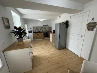 Cécile & Michaël: Cozy Getaway Vacation rental in Bourgogne-Franche-Comté