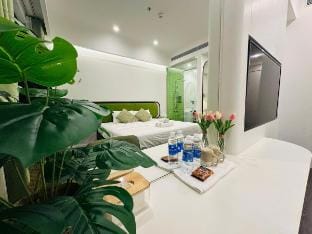 Ocean Glow Apartment•City&Hill View•Free Pool&Gym Vacation rental in Phu Quoc