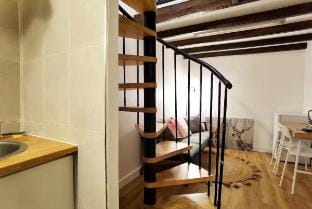 Bright Loft Studio near Marais / Centre Pompidou Vacation rental in Paris