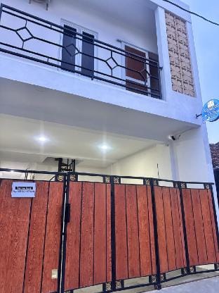 Starlight kost Vacation rental in Special Region of Yogyakarta