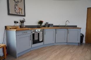 The Angel - Luxury Lakeside Lodge Farm Stay in Newark and Sherwood District