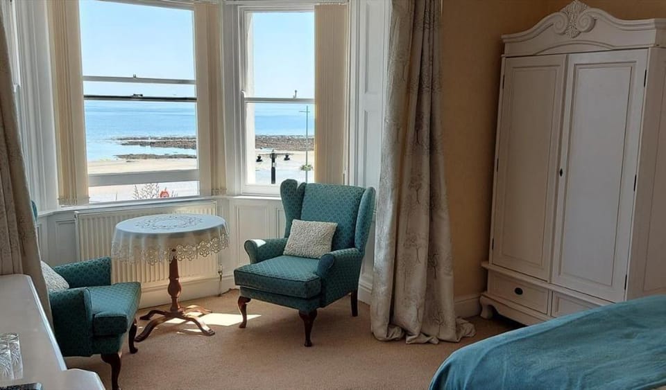 Kings House Bed and Breakfast in Douglas