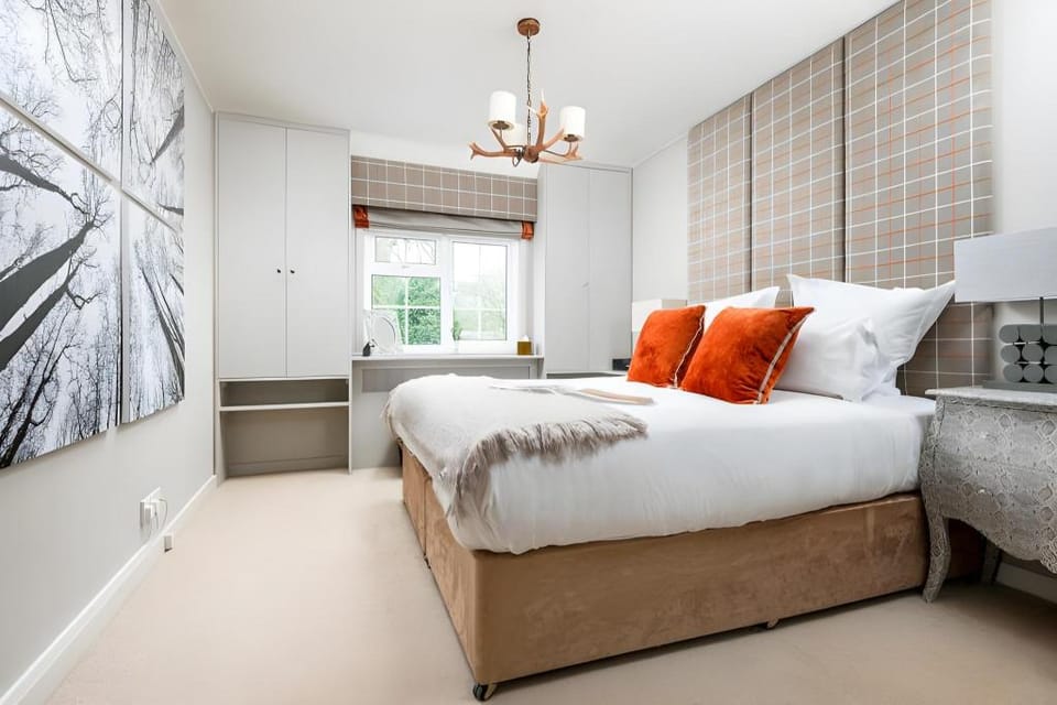 The Fox at Hurley Hotel in Wycombe District
