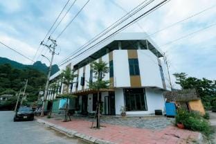 Trip Hostel Ha Giang Vacation rental in Vietnam