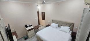 Krishna Homestay Vacation rental in Varanasi