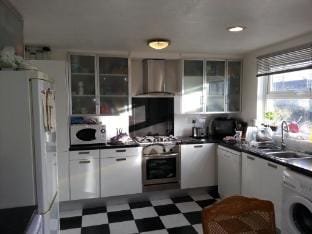 Large double room  Vacation rental in London Borough of Southwark