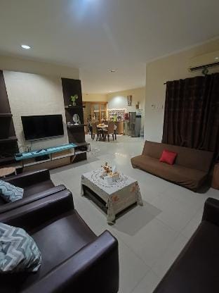 Awana Townhouse 08 Homestay 4kamar Yogyakarta  Vacation rental in Yogyakarta