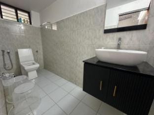 Ravi'shomestay  Vacation rental in Vypin
