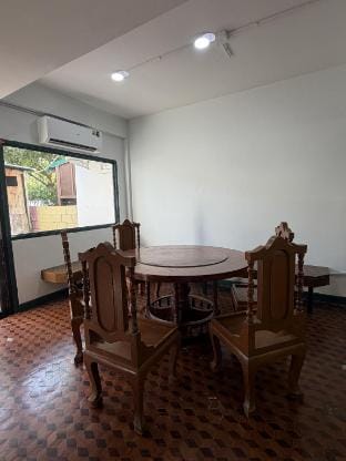เฮือนสบาย  Vacation rental in Chiang Mai