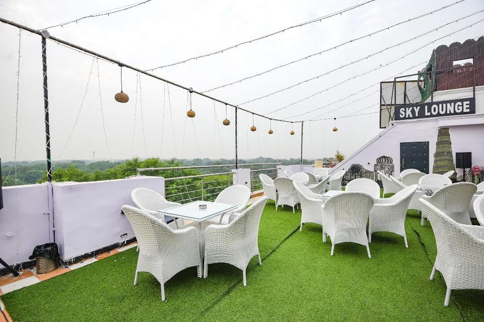 FabHotel Happy Residency Hotel in New Delhi