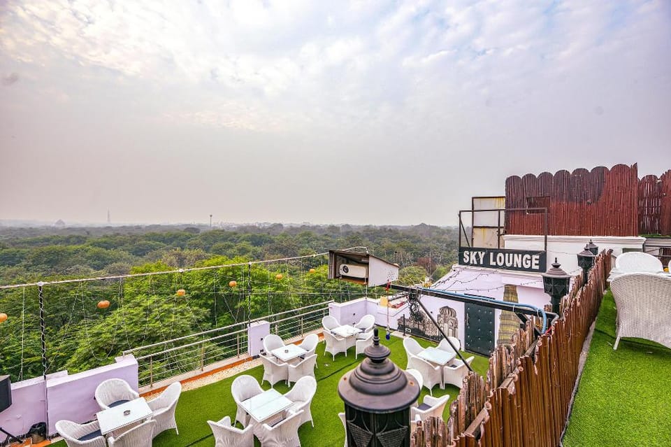FabHotel Happy Residency Hotel in New Delhi