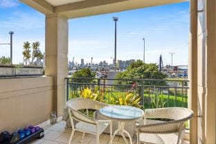 Elegant Stay in Balmain with Pool Access Apartment in Rozelle