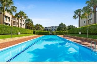 Elegant Stay in Balmain with Pool Access Apartment in Rozelle