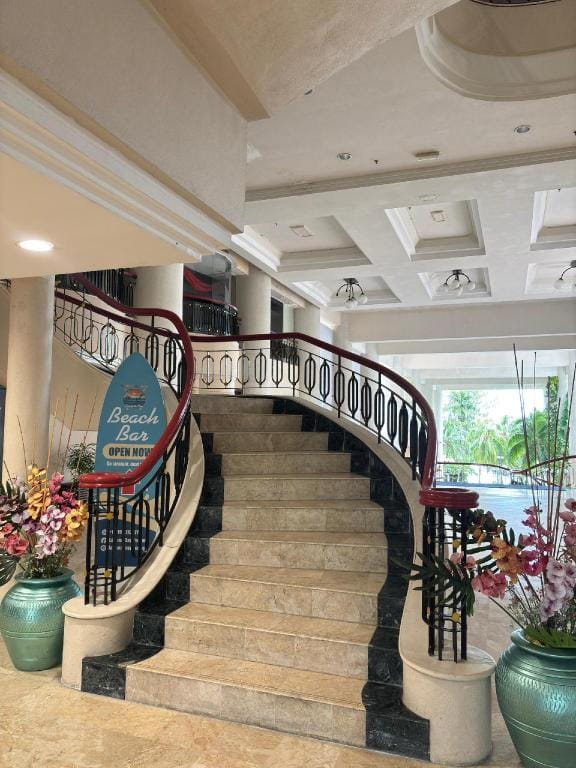 Citizens Suite @ Rainbow Paradise Hotel in Tanjung Bungah