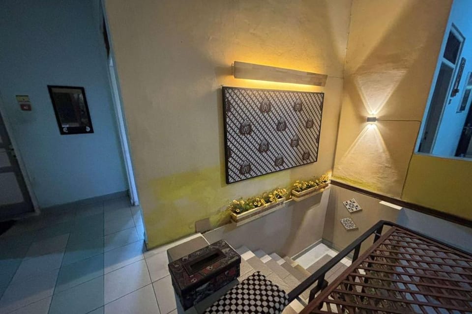 OYO 94937 Garuda Homestay Syariah Hotel in Special Region of Yogyakarta