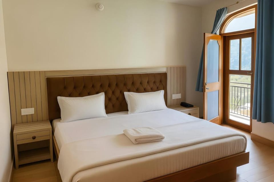 Aarambh Hostel Hotel in Manali