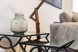 Luxe 2-Bed Apartment with River Views Near Casino Apartment in Southbank