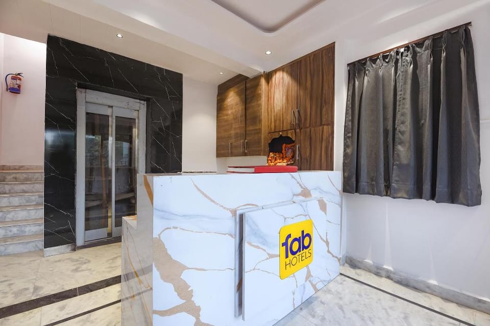 FabHotel Kanchan Palace Hotel in Delhi