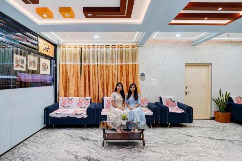 Via Golden Inn I Hotel in Bengaluru