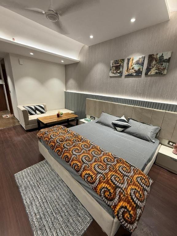 Homely Heaven Hotel in Dehradun