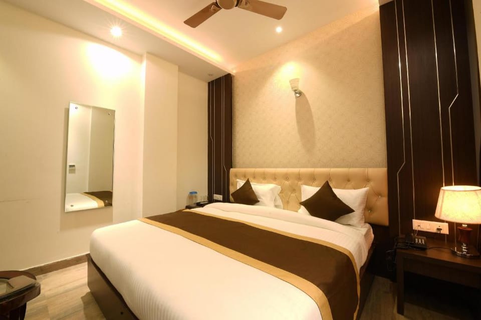 Hotel V Grand Bareilly Hotel in Uttar Pradesh
