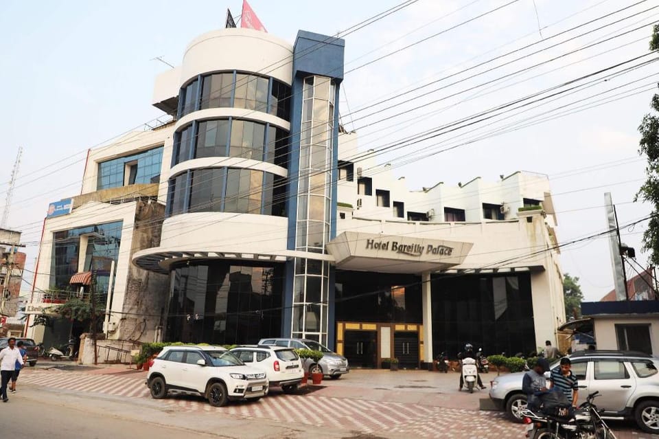Hotel Bareilly Palace Bareilly Hotel in Uttar Pradesh