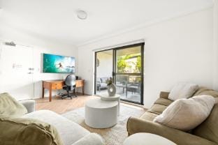Spacious 2-Bed, 2-Bath Moments from Avalon Beach Apartment in Pittwater Council