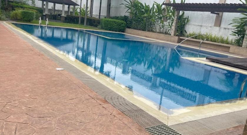 Dagos Condo Alabang Hotel in Muntinlupa