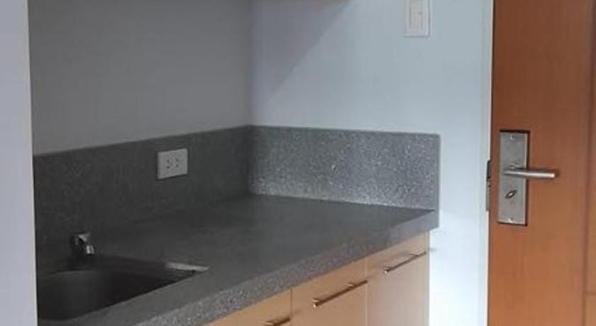 Dagos Condo Alabang Hotel in Muntinlupa