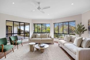 Beachside 4-Bed Retreat with Study Nook & Views Apartment in Coolum Beach