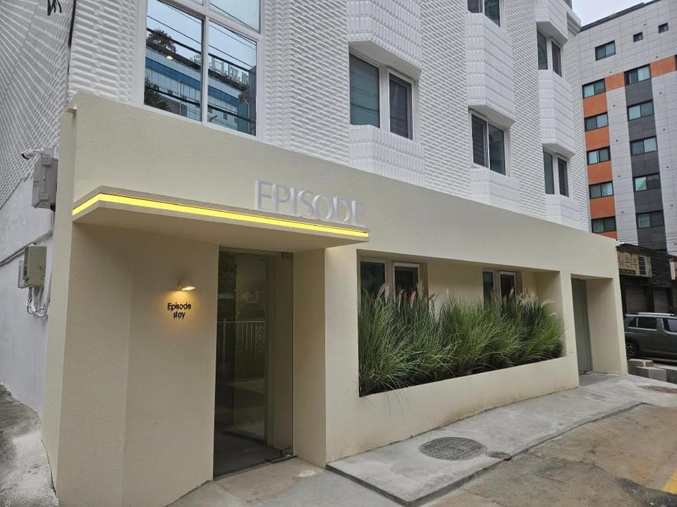 스테이 에피소드 in 수원화성 행궁동점 Hotel in Gyeonggi-do