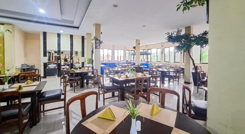 Urbanview Hotel Gumilang Puncak Hotel in Cisarua