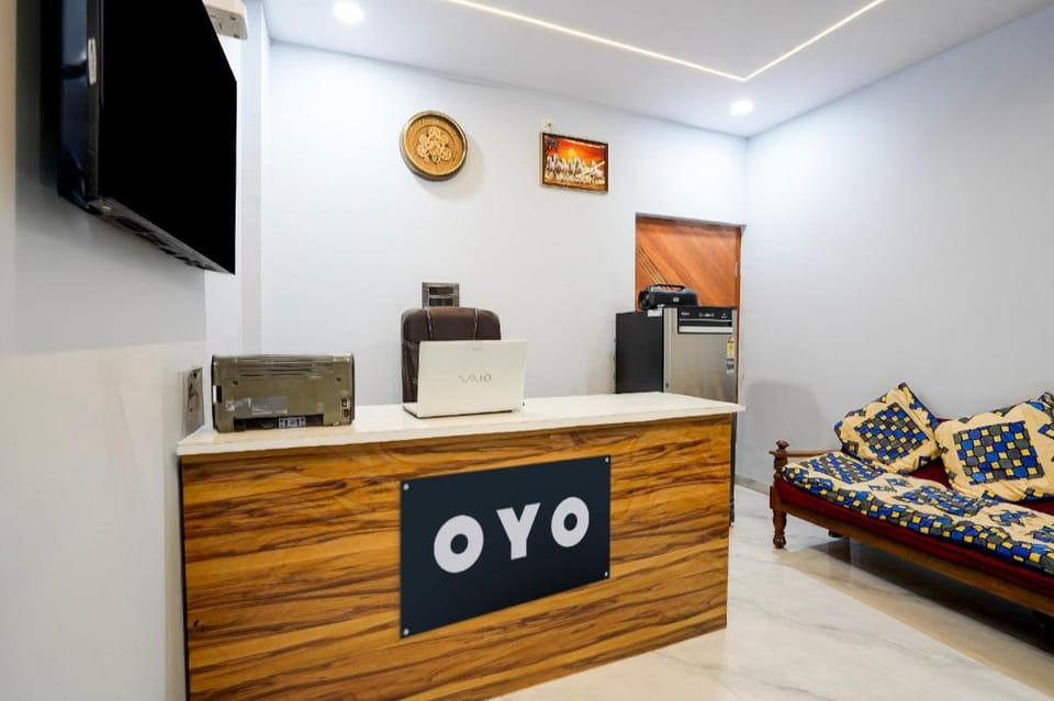 Hotel O by OYO KPS INN Hotel in Maharashtra