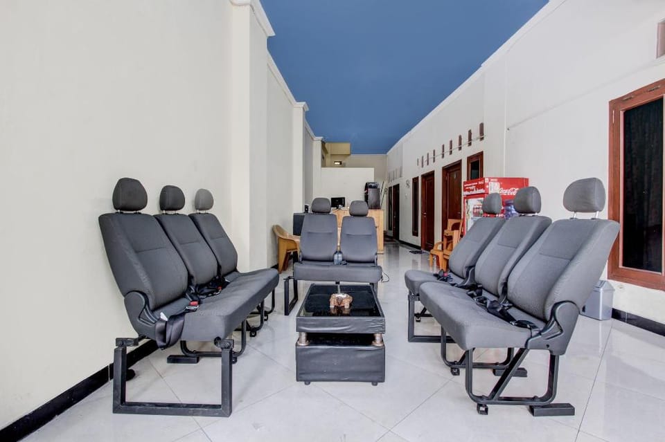 Hotel O Solo - 6 Hour Stay Hotel in Indonesia