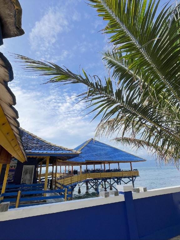 Dibi krui surf Hotel in Indonesia
