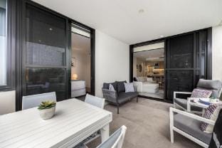 Coastal Bliss: 3-Bedroom Retreat with Pool Apartment in Coolum Beach