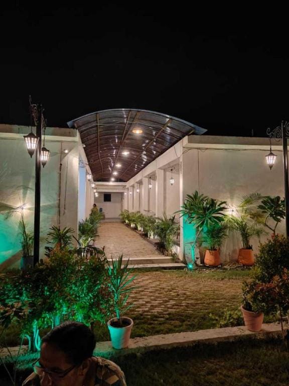 Rameshwar Vatika Hotel in Uttar Pradesh