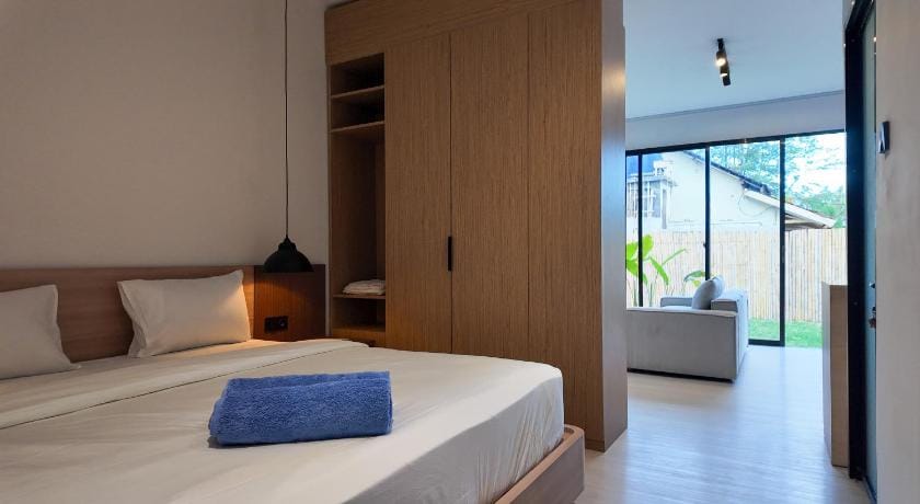 Sefirot Studios Hotel in Pujut