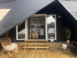 Lodge near Antwerp with Nature Trails Luxury tent in North Brabant (province)