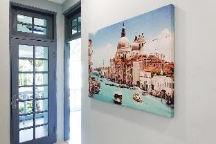 Villa Airis - blooming dreams come true Villa in Cisarua