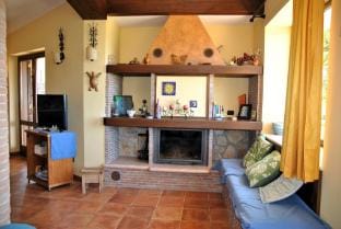 Villa Uva e Stelle in the quiet of the green hills Villa in Lazio