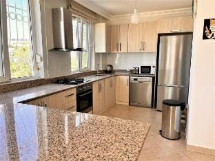 Red A1/ Spectacular Sea View, Spacious Garden Villa in Alanya