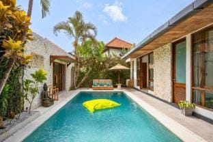Erianthe Peaceful 3 BR Private Pool Villa ZN05 Villa in North Kuta
