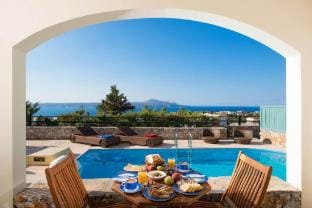 Odysseus Villa in Plaka Villa in Crete Region